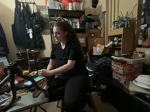 Snowbunnycake_131 webcam