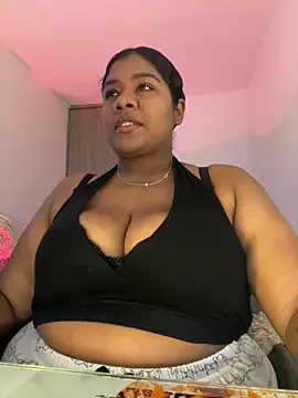 paola091 webcam