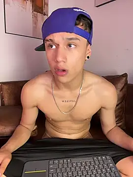 dominik_souza (M twink) - cummmm  for me