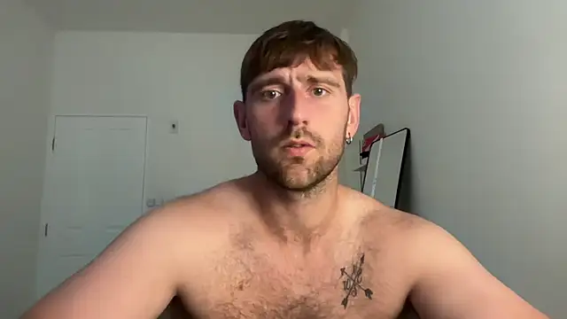 lukegunn (M young) - CUMSHOW @ GOALLL!!!