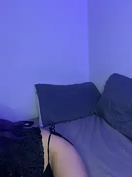 megan_sol live cam on StripChat