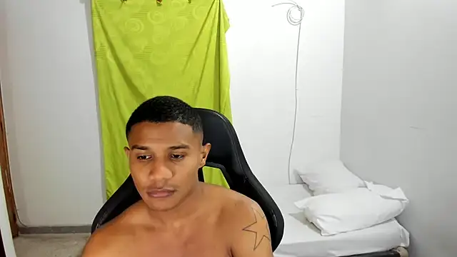 corzoethan live cam on StripChat