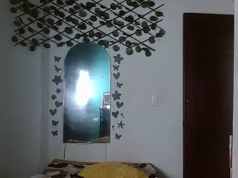 Ebony_luna live cam on StripChat