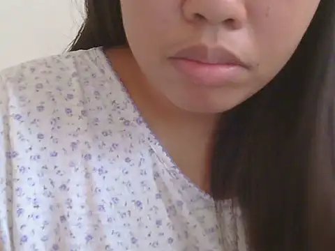 ChubbyButty live cam on StripChat