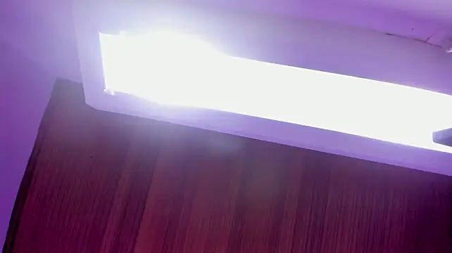 Laila_Bunny_ live cam on StripChat