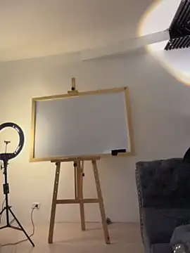 Lander_Cruz's live cam