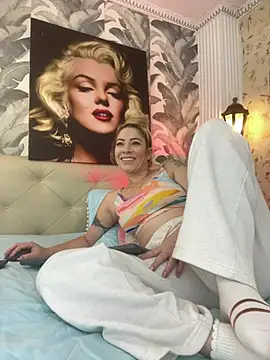 viktoria_davis_ webcam