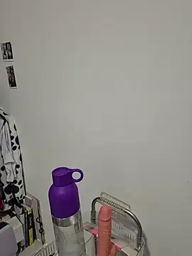 IrisBound live cam on StripChat