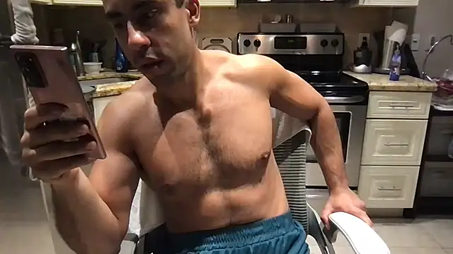 BigGuyMuscle webcam