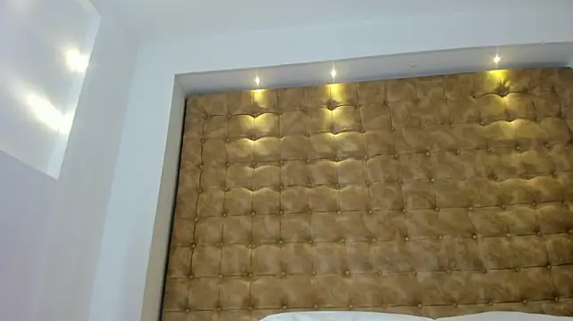 violet_giraldo webcam