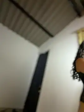 Simone_Miller webcam