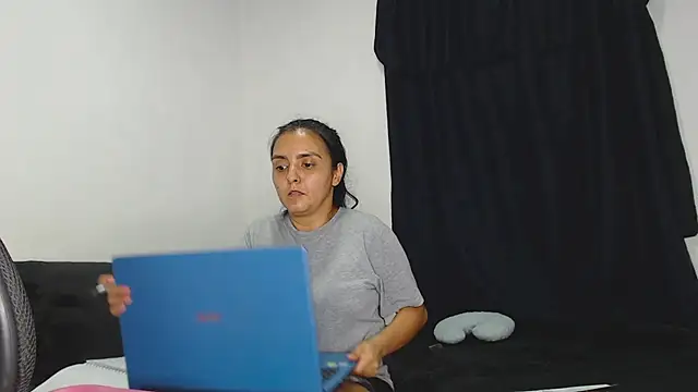 kathy_luisa webcam