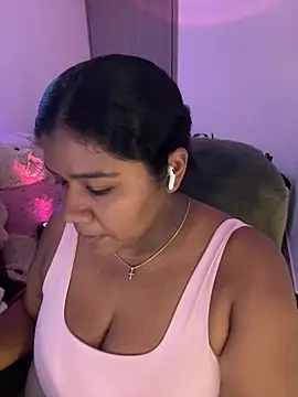 paola091 webcam