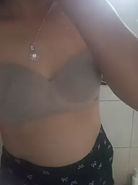 kate2000A live cam on StripChat