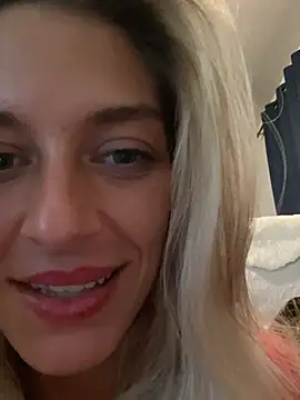 Bellalolahot