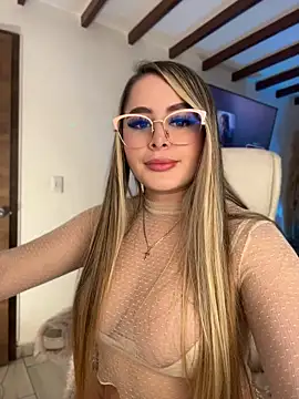 natashasweet webcam