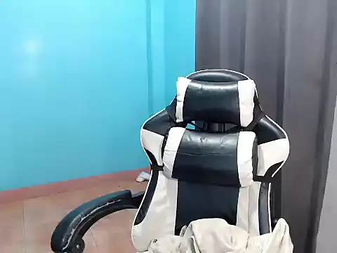 Yourgoddess_sasha webcam