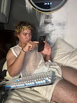 AngelLatinBoy webcam