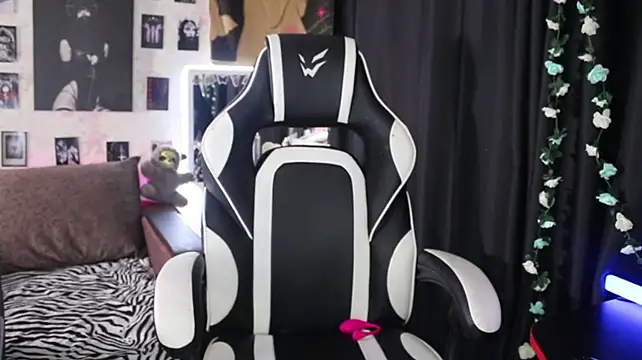 Kitty_goth webcam