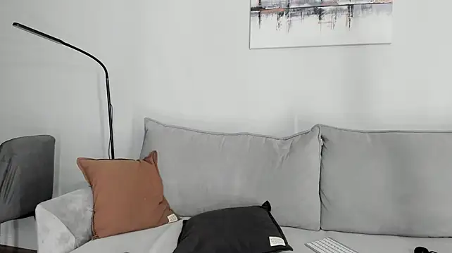 miss_emily_ webcam