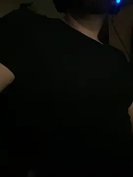 madmiki webcam