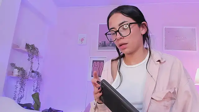 Ivyy_sweet_ webcam