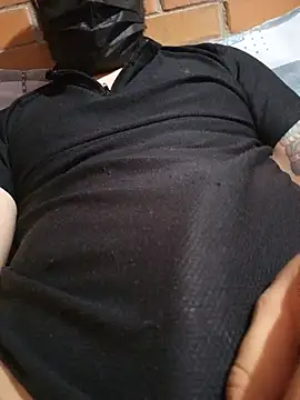 whiteandbigD webcam