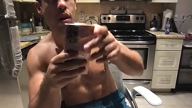 BigGuyMuscle webcam