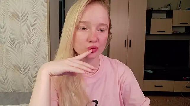 shawty_mia (G young) - squirt
