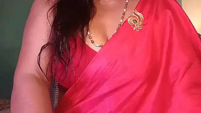 YourDesi_Laila_ webcam