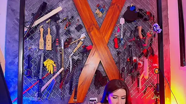 Mistress_lexi_bdsm webcam