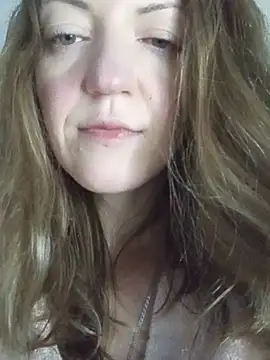 KattyLuuu webcam