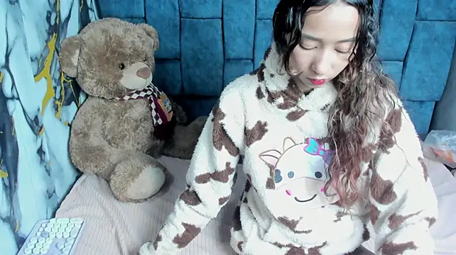 ValentinaKlean live cam on StripChat