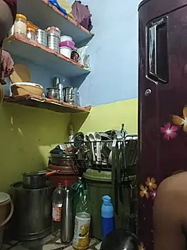 Priyasexcpl live webcam