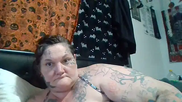 ThorsonFreja live cam on StripChat