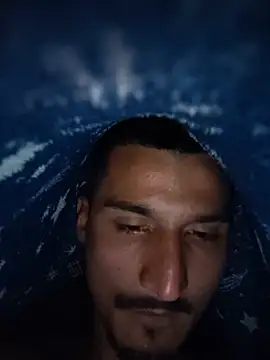 TRAVIESO_MOR live cam on StripChat