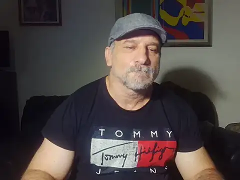 mauro7788 (M mature) - get me naked
