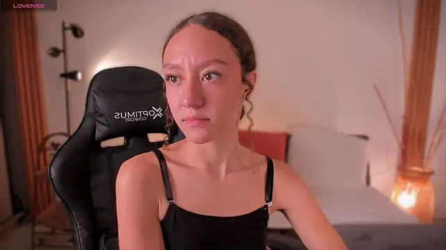 ChloeMoreti webcam