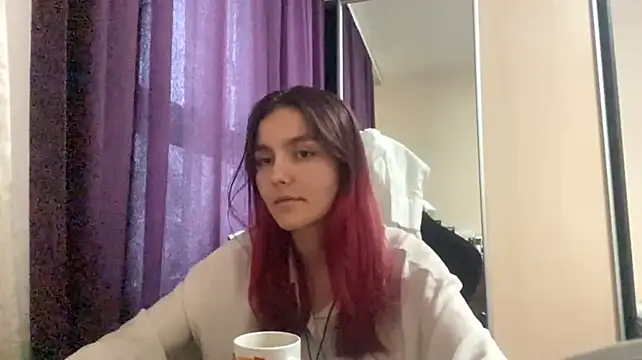 VelvetEden webcam