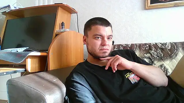 Yashax live cam on StripChat