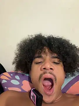 Mrlaythedickdown webcam