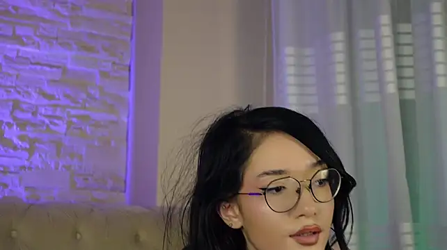 Sara_SweetXX webcam