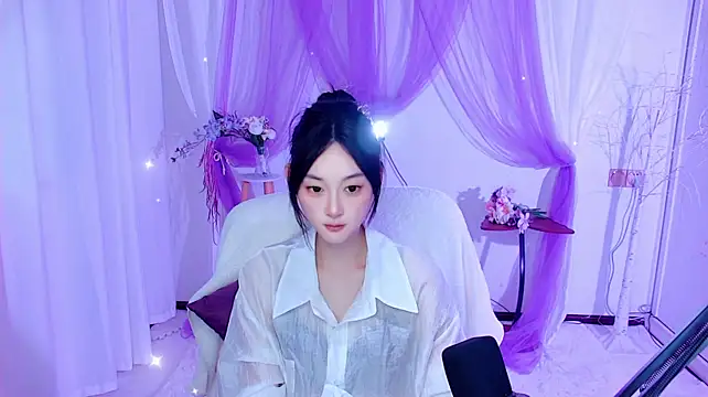 Tili_Lucky webcam