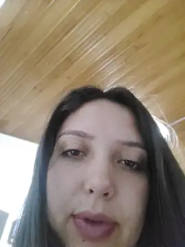 Bella_Karoline