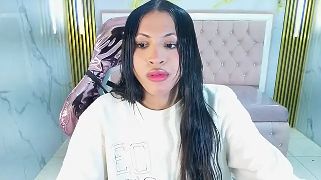 clara_evanss_s webcam