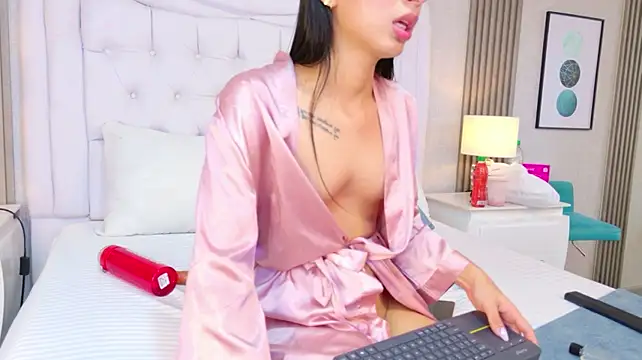 CaitlynMiller webcam