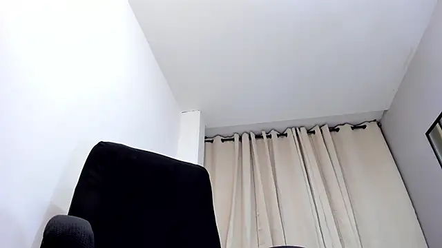 Violeta_Tepes webcam