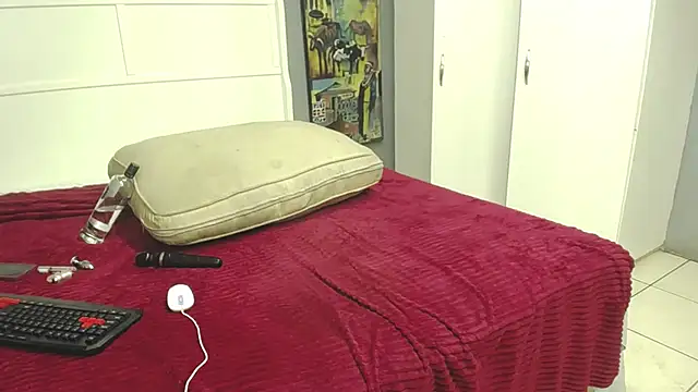 BusyBooty webcam