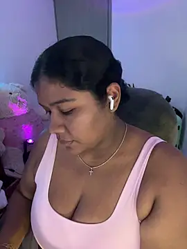 paola091 webcam