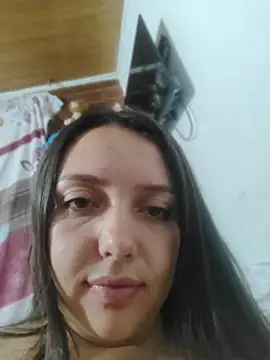 Bella_Karoline